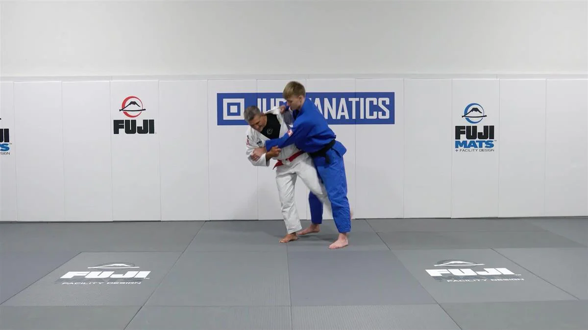 American Judo System: The Ouchi Gari Encyclopedia by Jimmy Pedro & Travis Stevens - Image 4