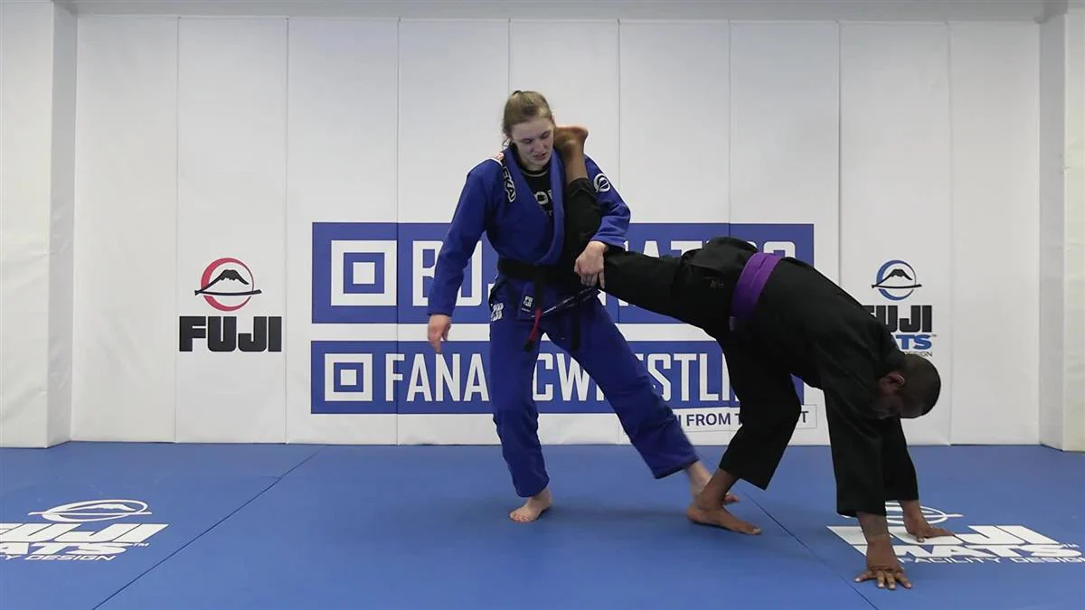 Butterfly and X-Guard Gi Course by Amy Campo - Image 4