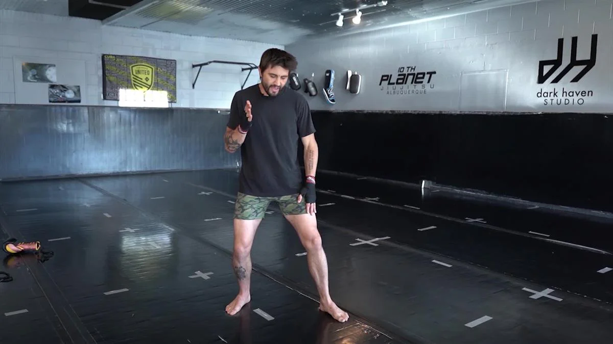 Combat Tested Striking Combinations by Carlos Condit - Image 4