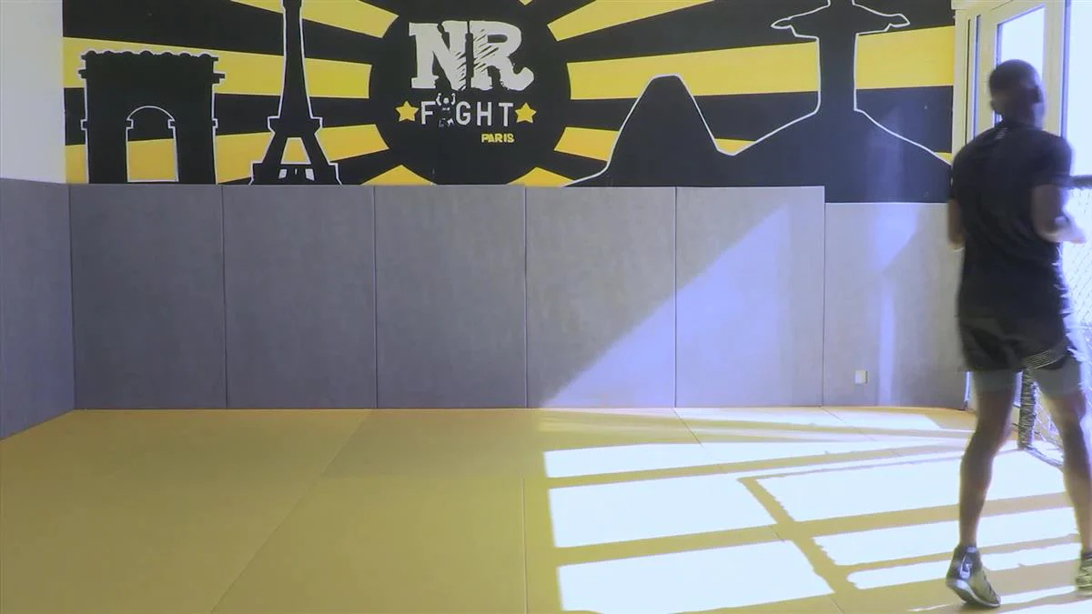 Crisp Boxing Fundamentals and Workouts by Souleymane Cissokho - Image 5