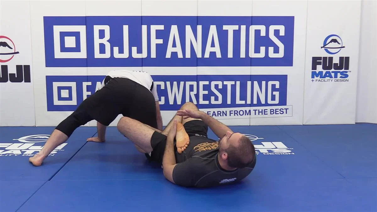 Dynamic Reverse Guard by Jason Rau - Image 4