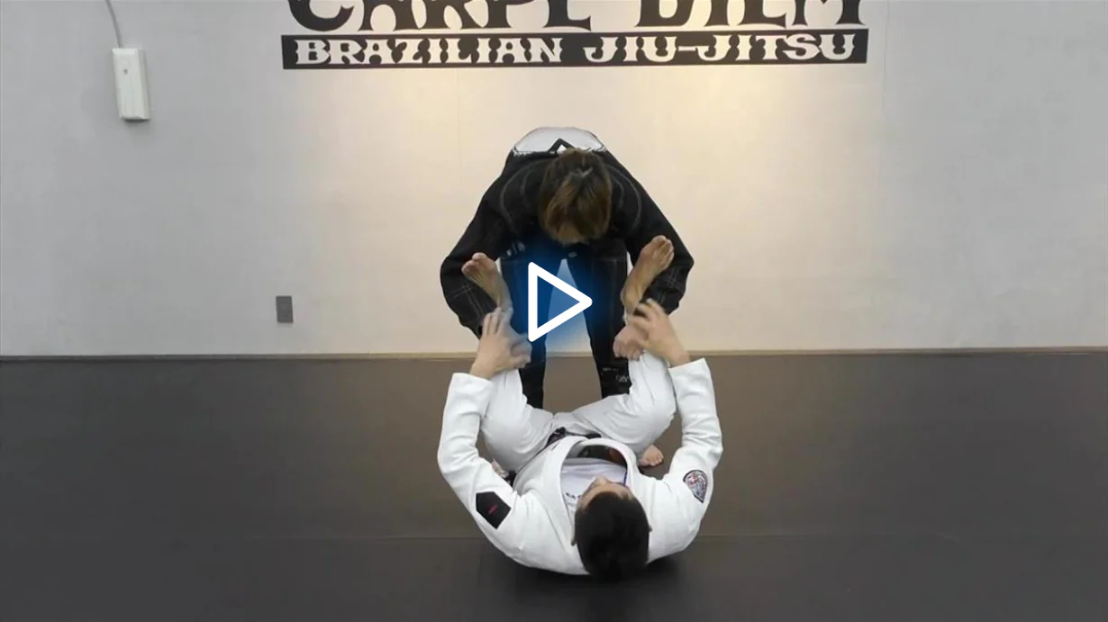 Effective Open Guard by Tomoyuki Hashimoto - Image 5