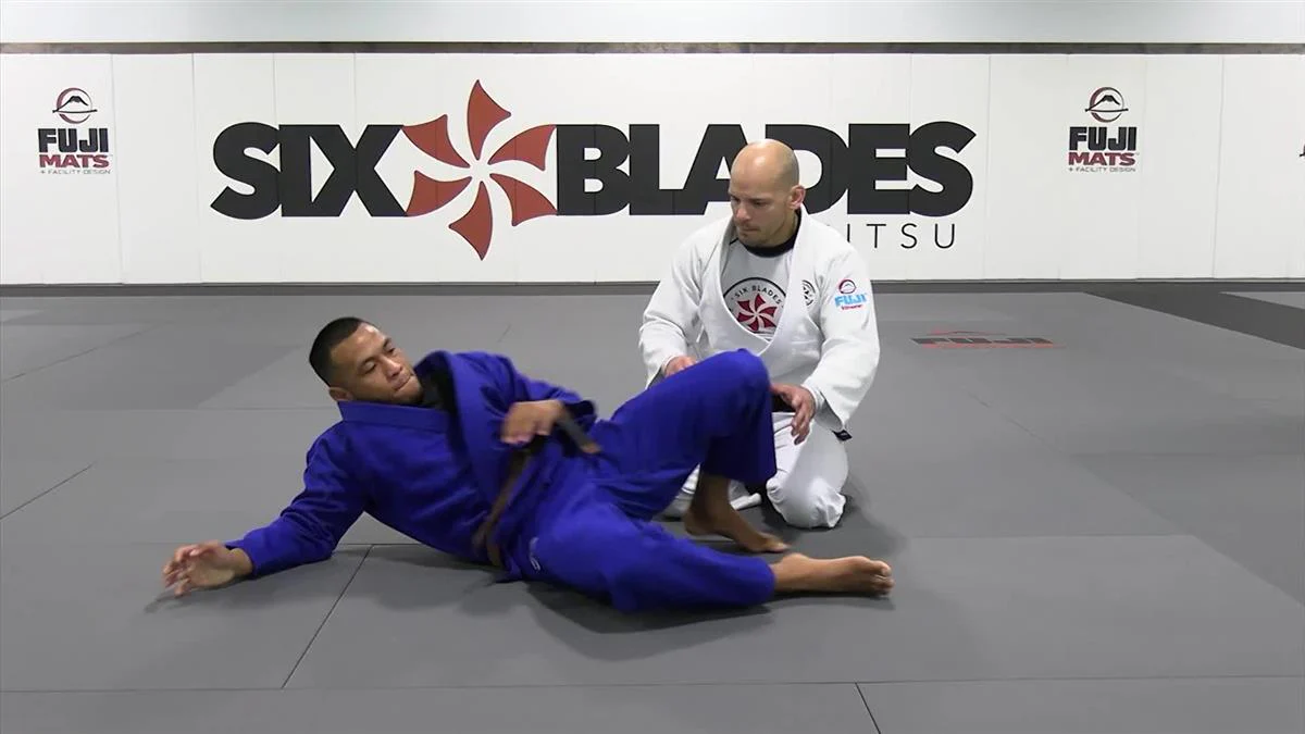 Fundamentals To Master: Half Guard Passing by Xande Ribeiro - Image 4