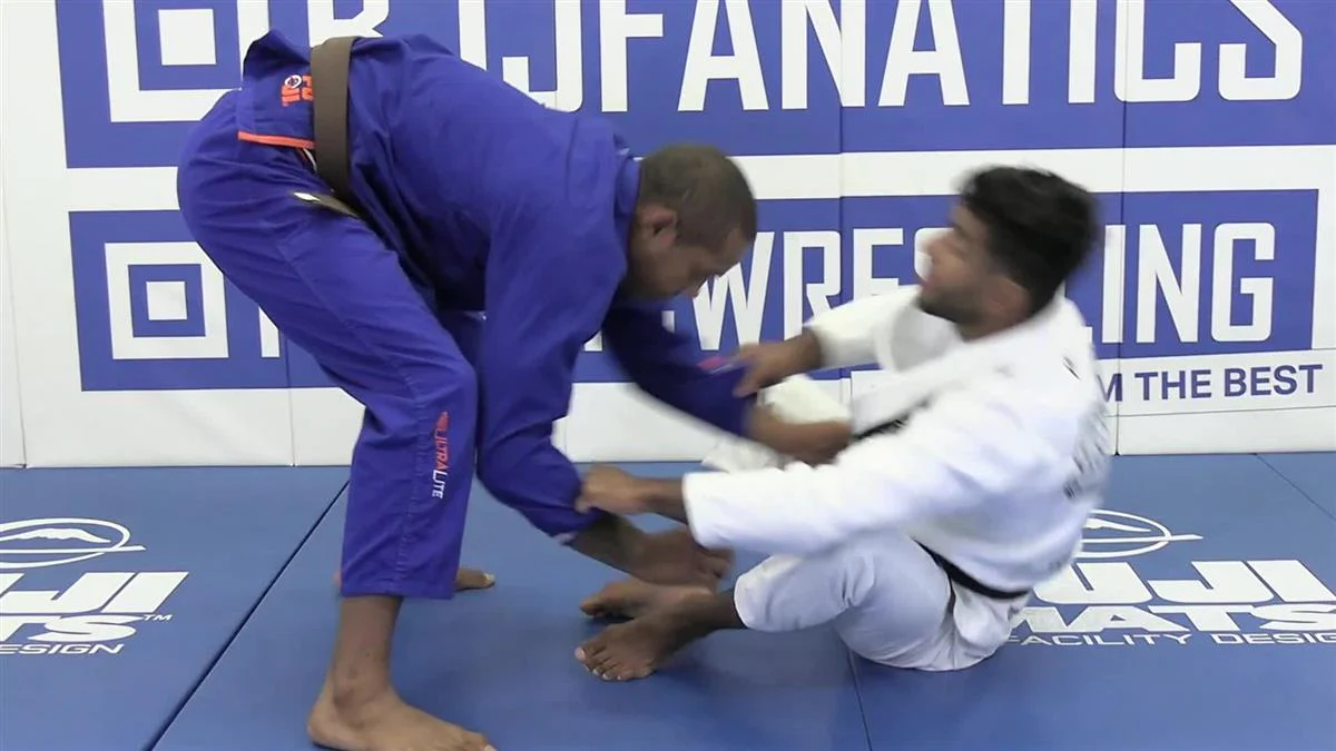 Half Guard Evolution: Old School To New School by Rodnei Barbosa - Image 4