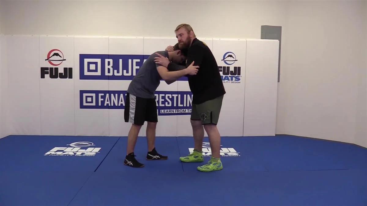 Hand Fighting Fundamentals by Steve Mocco - Image 3