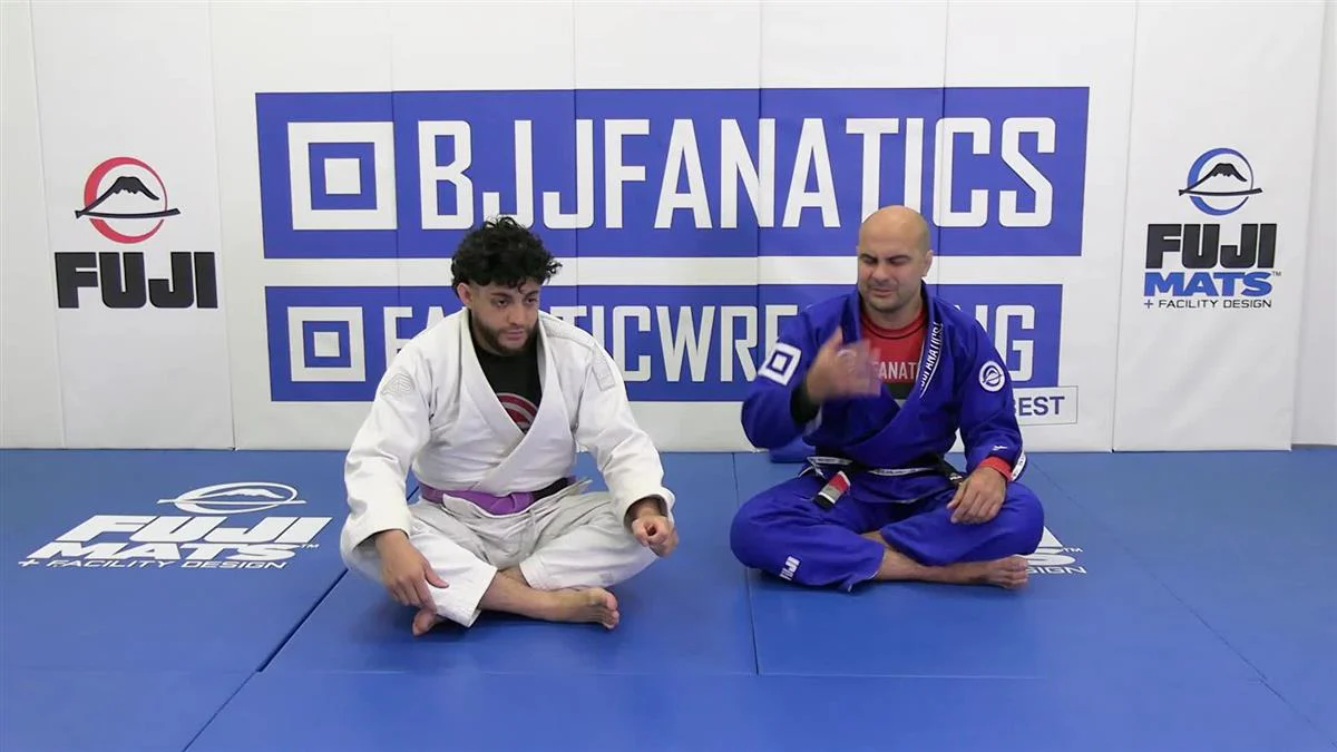 How To Kill The Half Guard Encyclopedia by Bernardo Faria - Image 4