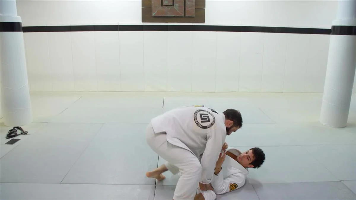 Introduction To Pressure Passing by Murilo Santana - Image 4