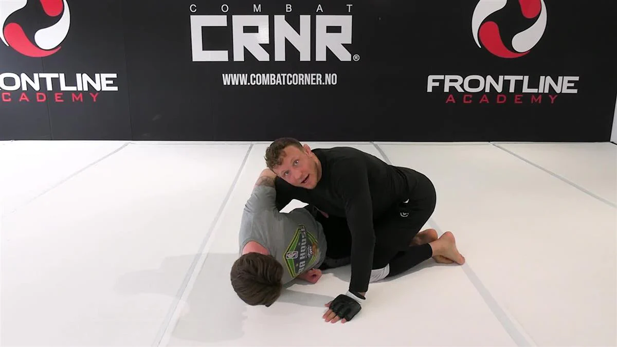 Joker Style Ground & Pound by Jack Hermansson - Image 5