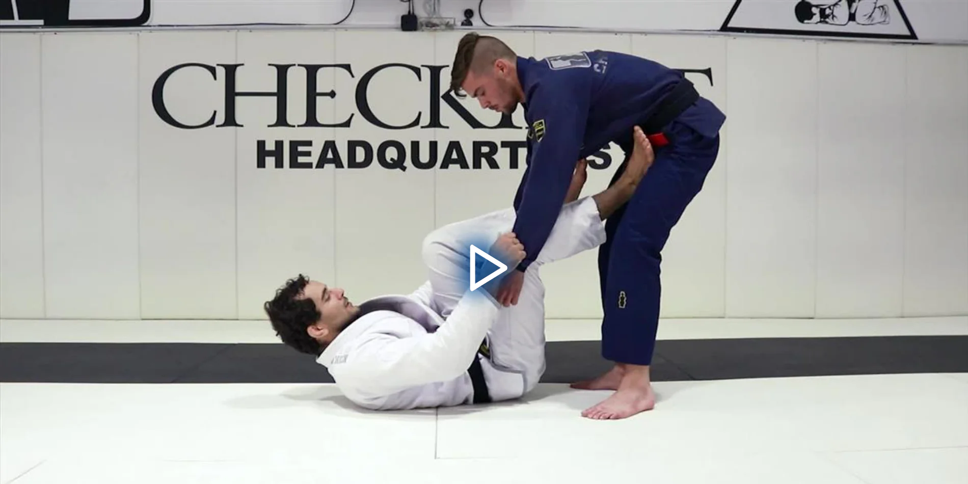 Lasso Guard Attacks & Omoplata Mastery by Gabriel Almeida - Image 5
