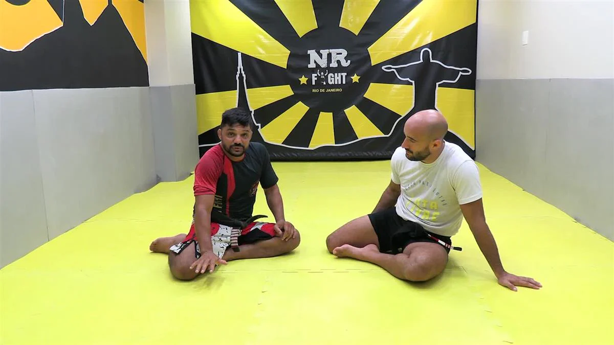 Most Effective Defenses To The Guillotine by Alexandre Pequeno - Image 4