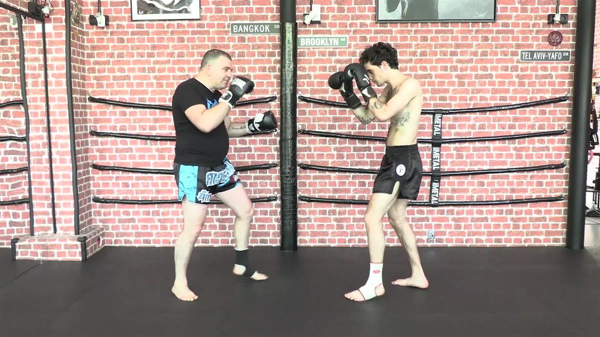 Muay Thai Building Blocks by Ajarn Andre Zeitoun - Image 4