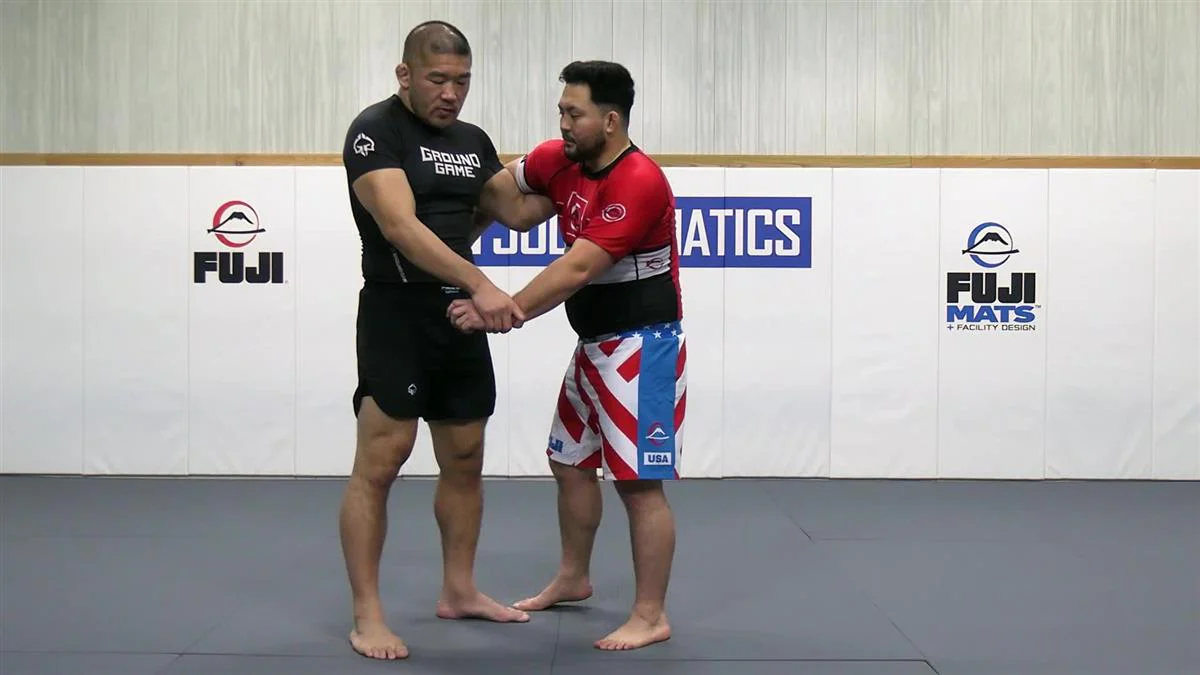 New Wave Ouchi Gari by Satoshi Ishii - Image 4