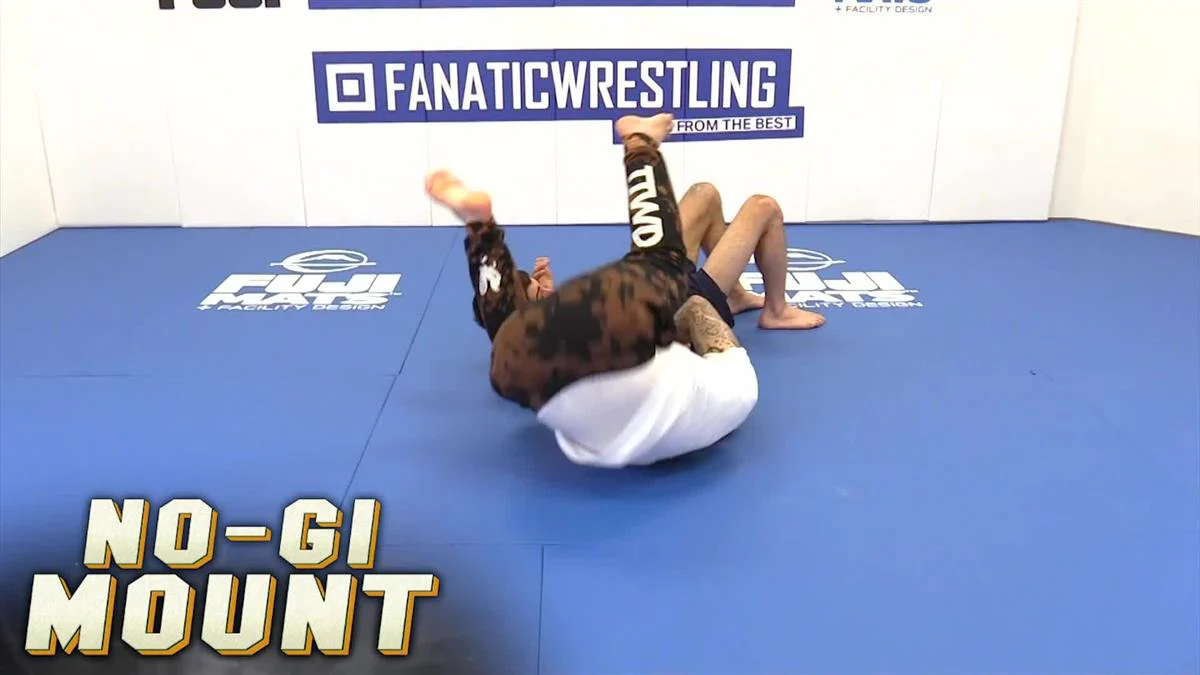 No Gi Mount by Jeff Glover - Image 3