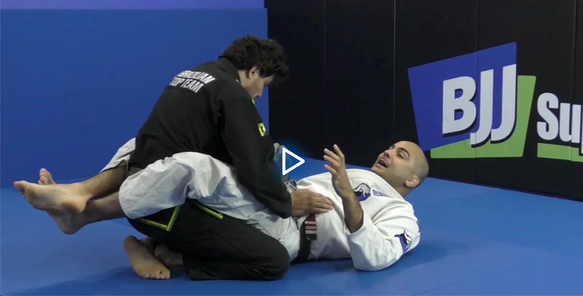 Omoplata Everyone by Bernardo Faria - Image 3
