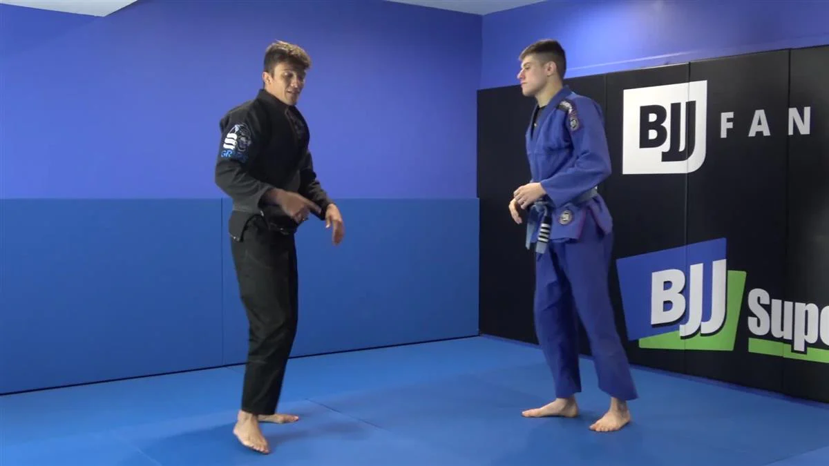 Linking Half Guard And Pressure Passing by Alexandre Vieira - Image 4