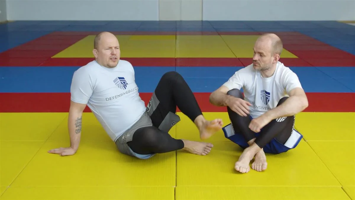 Reverse and Regular Hitchhiker Armbar Escape by Priit Mihkelson - Image 4