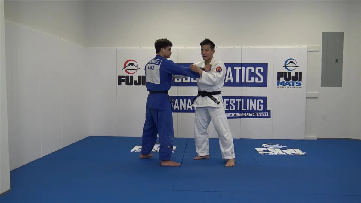 Speed Throwing by Jeong-Hwan An - Image 3