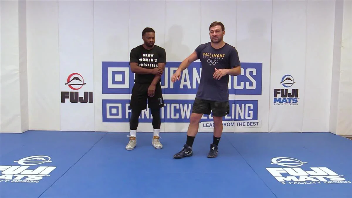 Strategic Approach To Chain Wrestling: Head Inside Offense by Dan Vallimont - Image 5