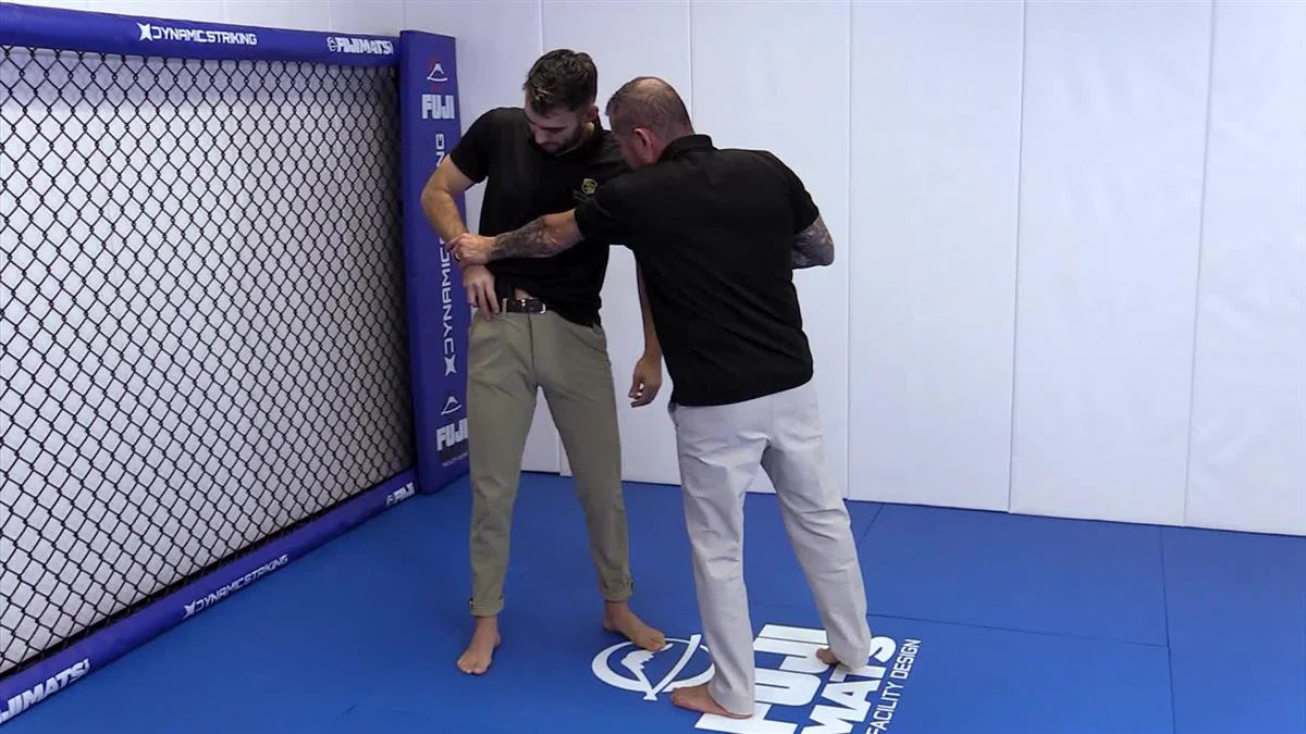 Tac Krav Maga: Gun Defensive Tactics by Daniel Longoria - Image 4