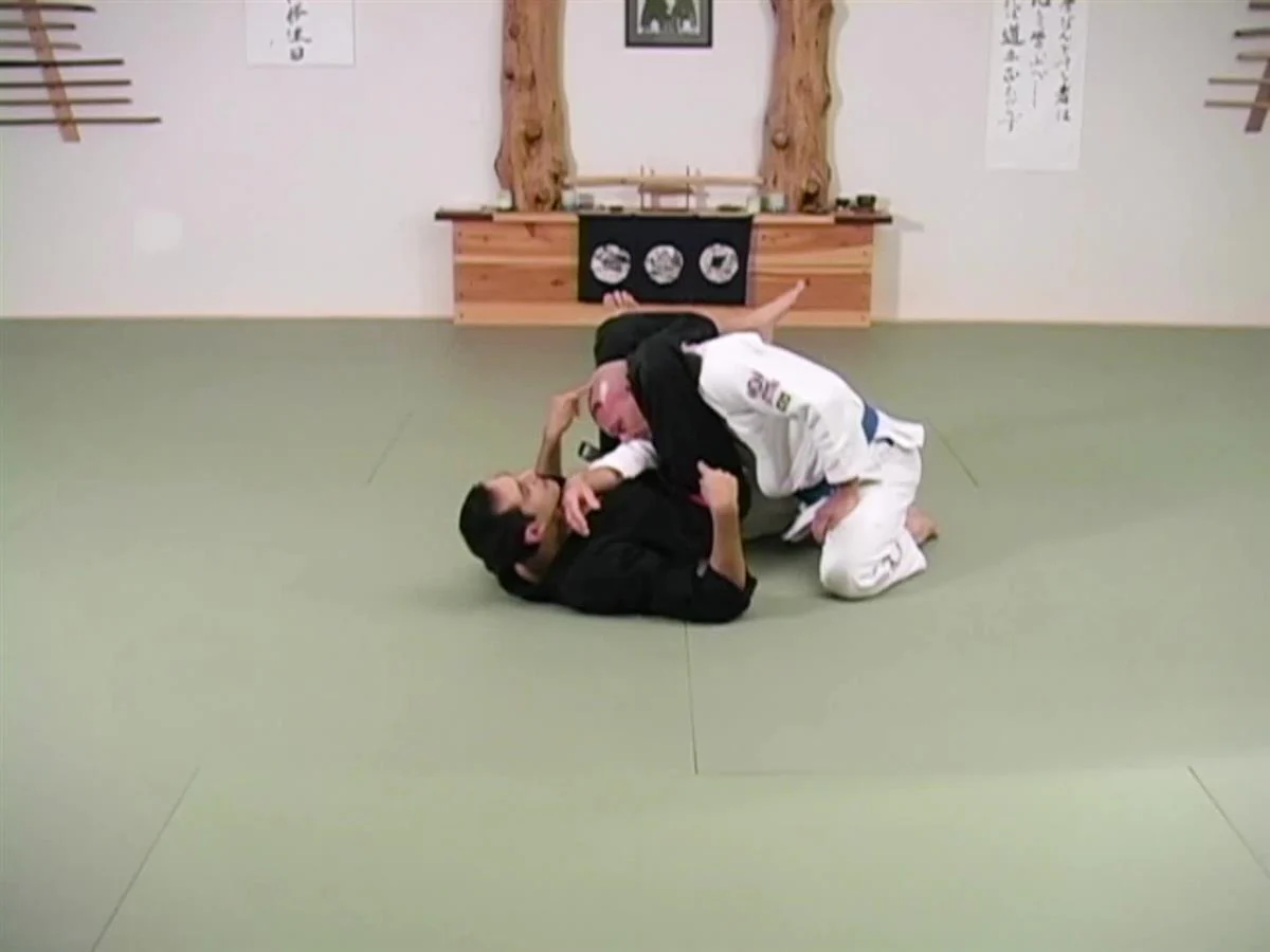 The Art of The Wrist Lock by Roy Dean - Image 4