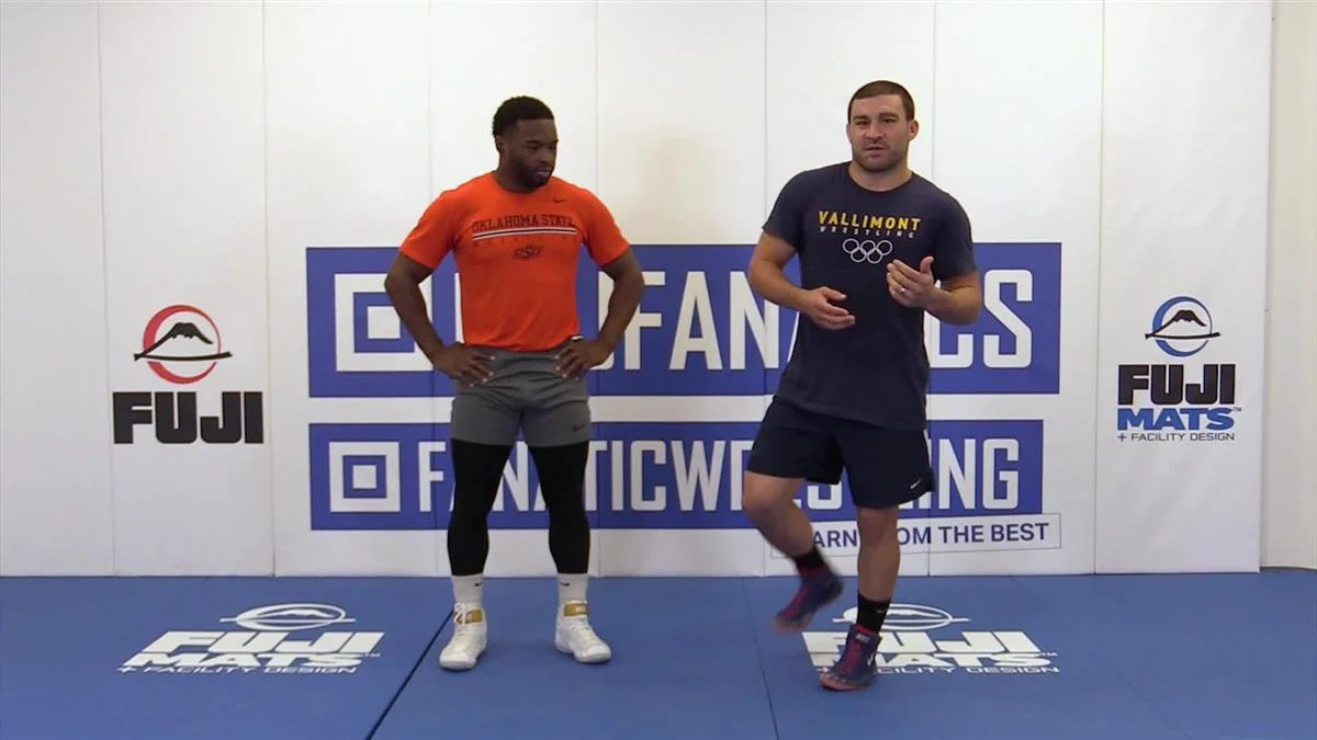 The Collar Tie Formula: Offensive Attacks by Dan Vallimont - Image 4