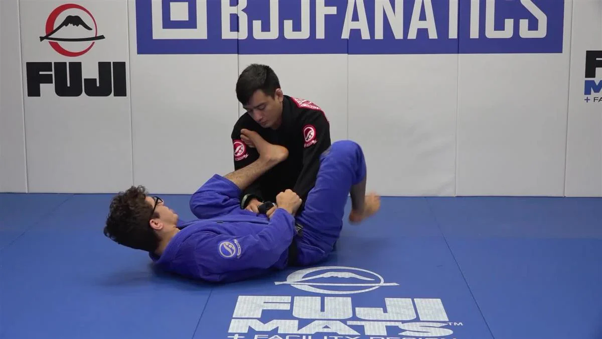 The Double Sleeve System by Mikey Musumeci - Image 4