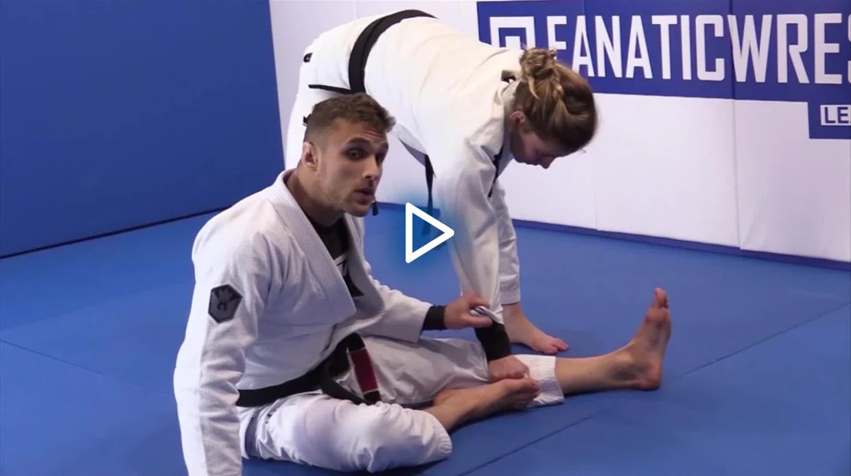 The Encyclopedia of Guard Retention by Lucas Valente - Image 3
