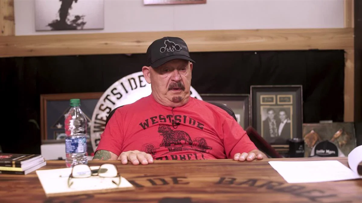 The Fundamentals of Power Lifting by Louie Simmons - Image 4