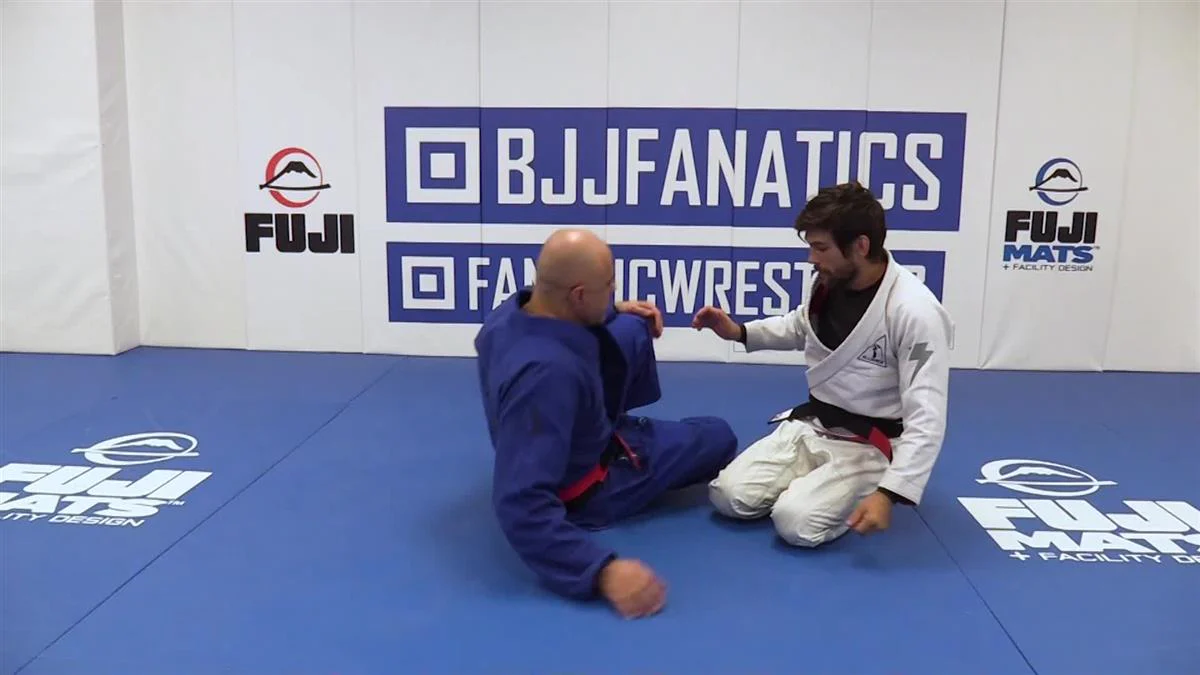 The Inverted De La Riva & Gigi Collar Sweep by Alexandre Gigi Paiva - Image 5
