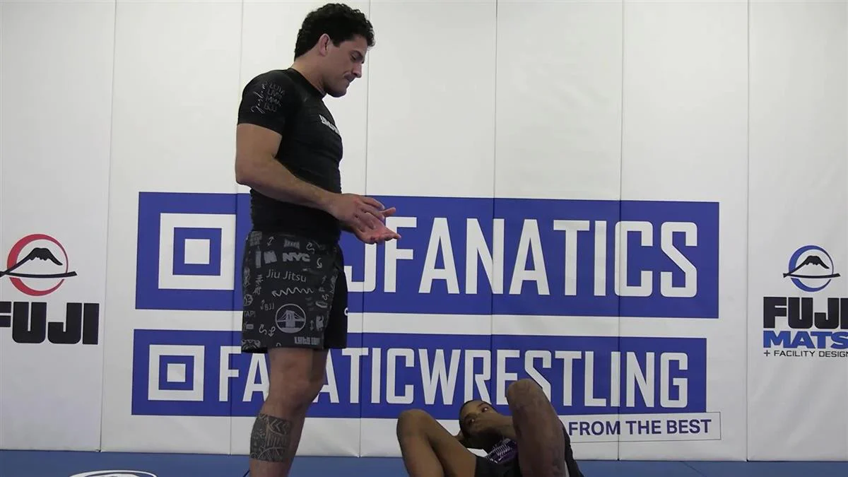 The Kneebar Masterclass by Jarbem Pacheco - Image 4