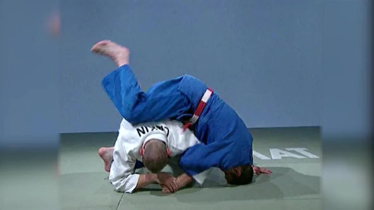 Ultimate Ne Waza Study by Neil Adams - Image 6