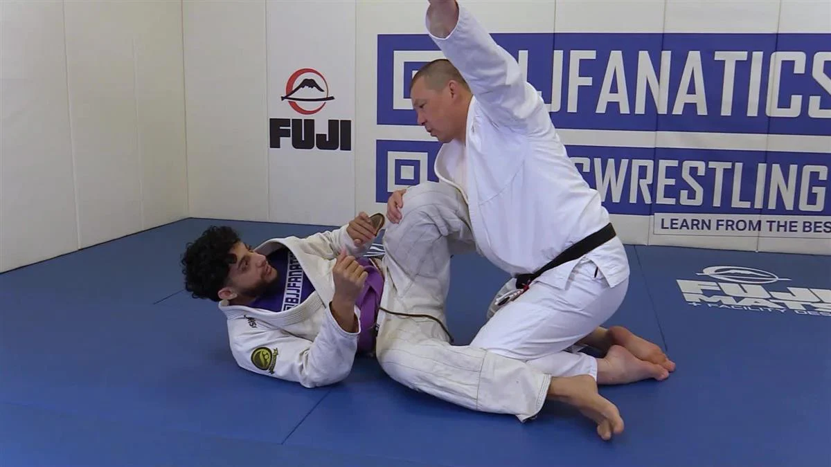 Understanding Connection In Jiu Jitsu by Professor Henry Akins - Image 5