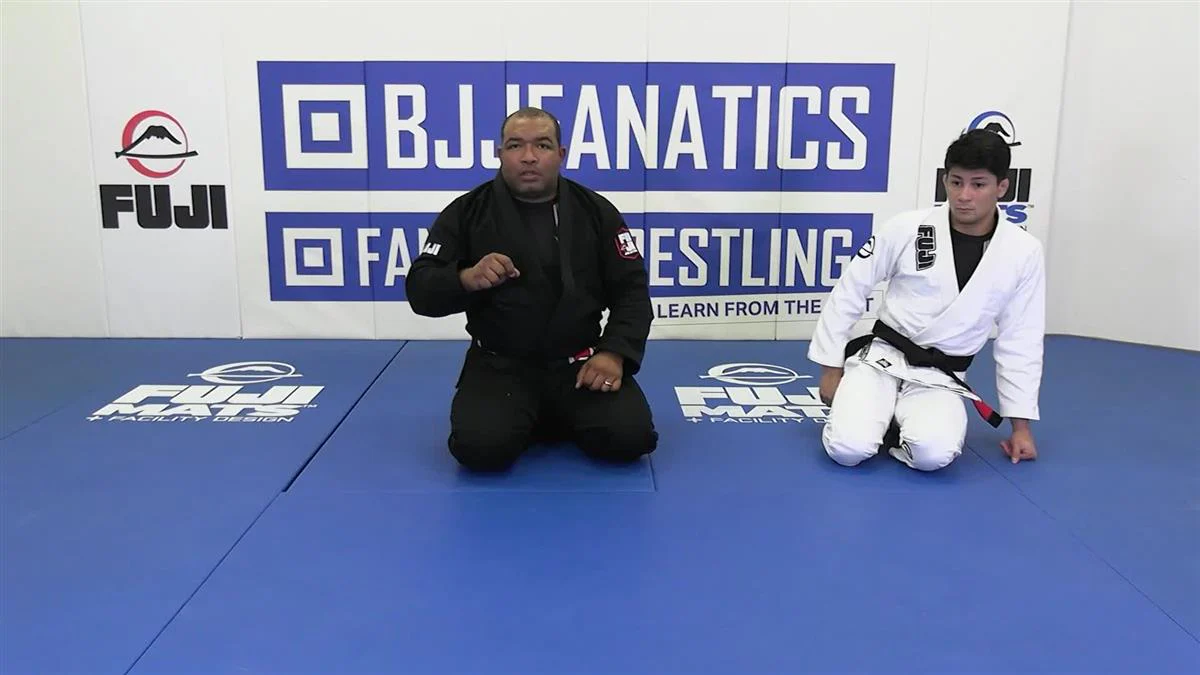 Visible Jiu Jitsu: Closed Guard To Open Guard Entries by Bruno Bastos - Image 5