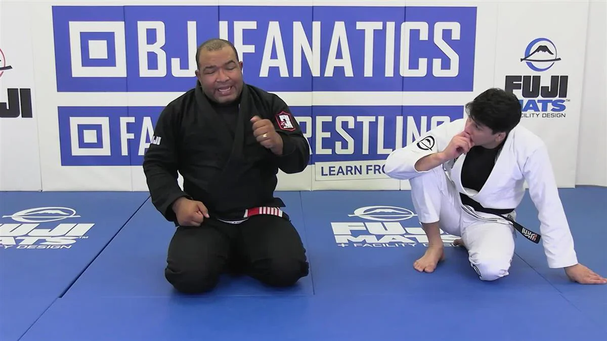Visible Jiu Jitsu: The Half Butterfly System by Bruno Bastos - Image 5